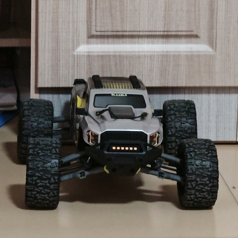รถบรรทุกมอนสเตอร์วิทยุบังคับ A - Rc Hobby Monster Truck บทวิจารณ์และราคา